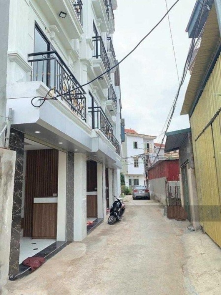 Bán nhà 4 tầng, ô tô 7 chỗ đỗ cửa tại Di Trạch, Hoài Đức, Hà Nội